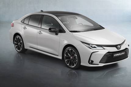 Corolla GR Sport teraz też jako sedan